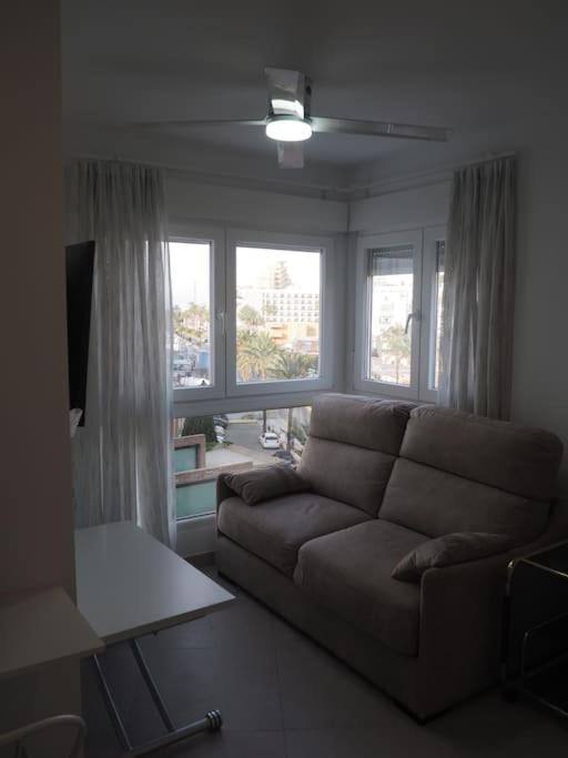 Puerto Marina-playa Malapesquera Apartament